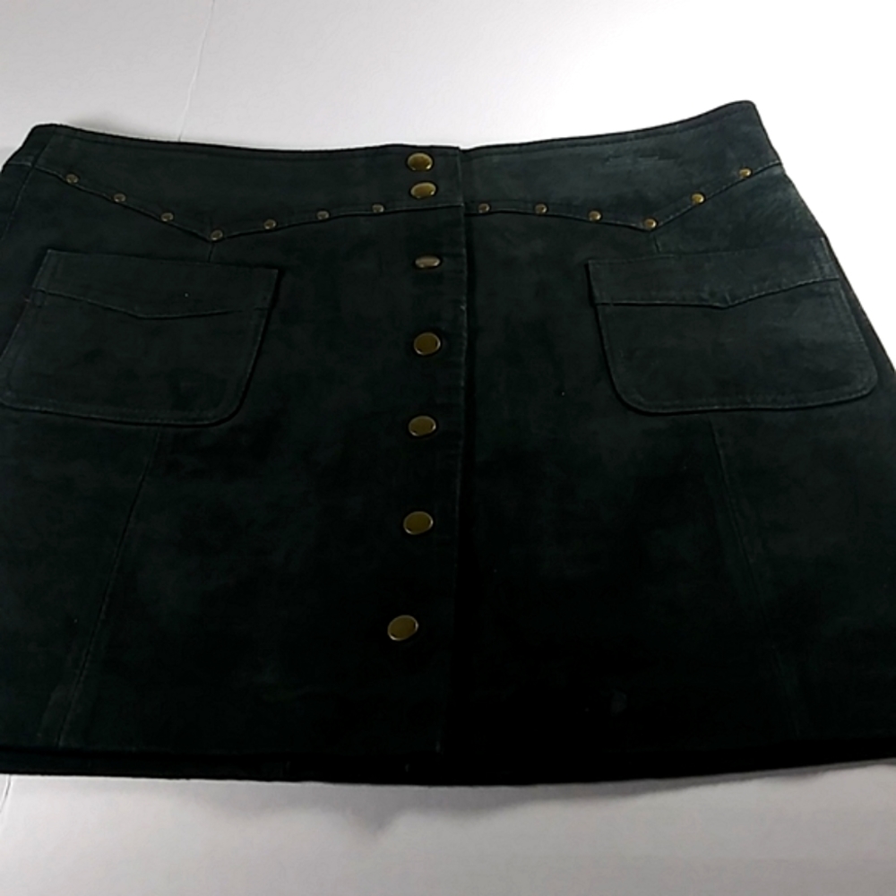Roxy Jeans Blk. Suede Leather Skirt.